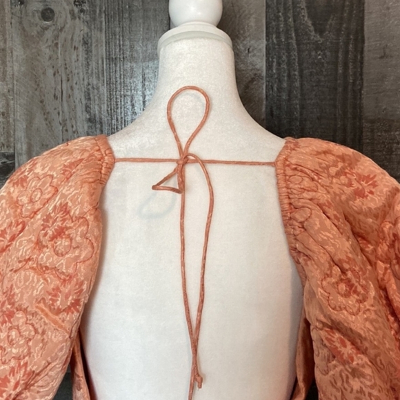 Kimchi Blue Astrid Coral Textured Floral Mini Babydoll Dress Puff Sleeves S - Picture 7 of 14